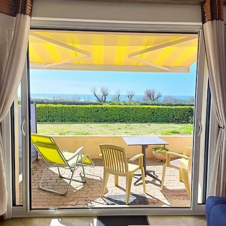 Le Studi O La Chaume