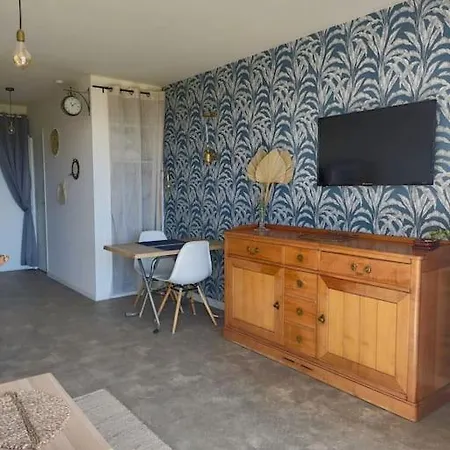 Le Studi O La Chaume