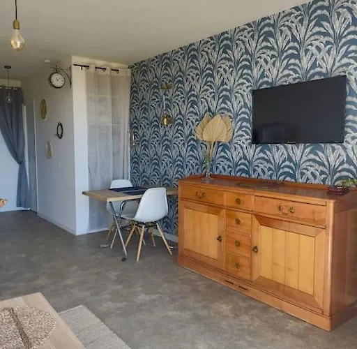 Le Studi O La Chaume